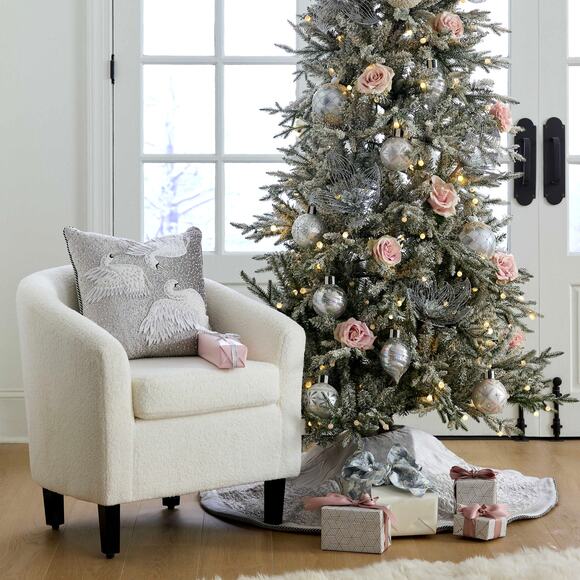 Brand New Mackenzie-Childs Holiday Swans Velvet Tree Skirt - Picture 2 of 2